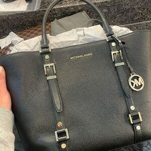 Brand new, Michael Kors